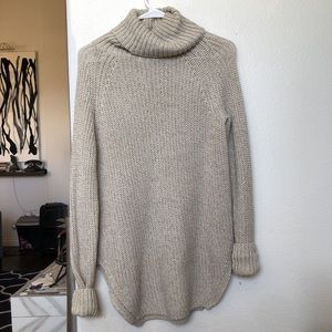 TURTLENECK SWEATER DRESS